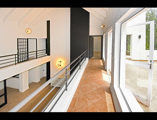 410M² OFFICE TO LET IN FERNDALE